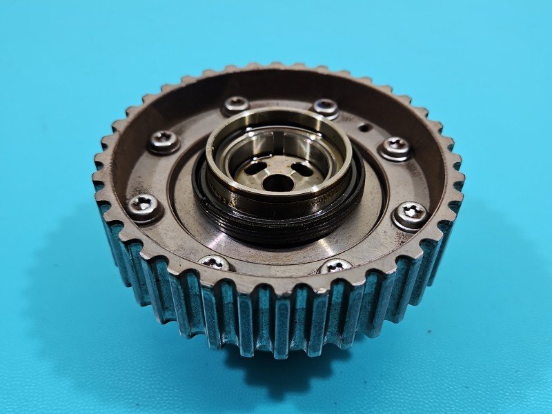 Koło faz rozrządu Ford Fiesta Mk7 1.6 16V