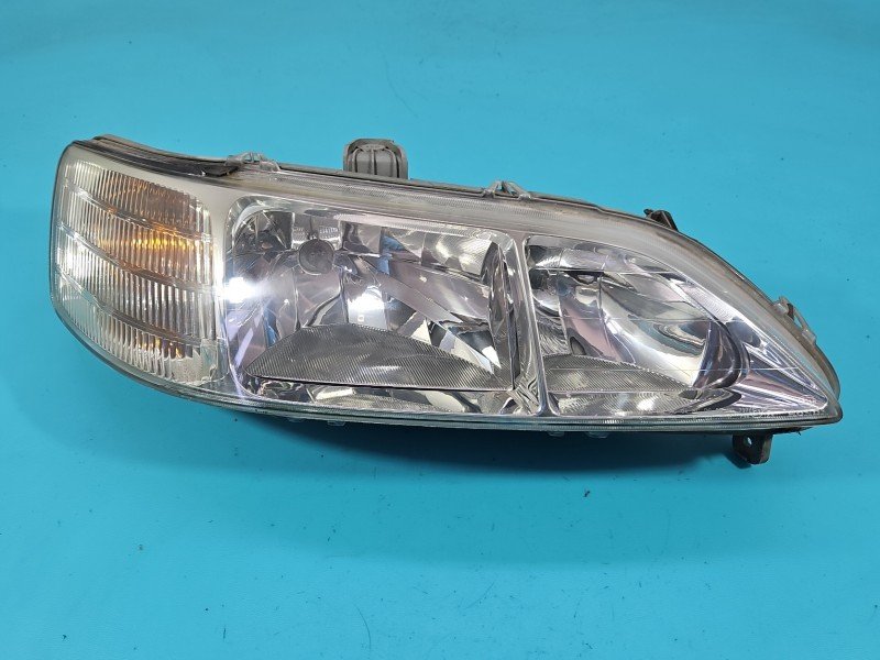 Reflektor prawy lampa przód Honda Accord VI 98-02 EUROPA