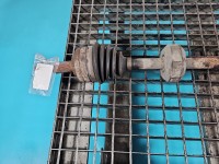 Półoś przód prawa Dacia Dokker 1.6 16V manual