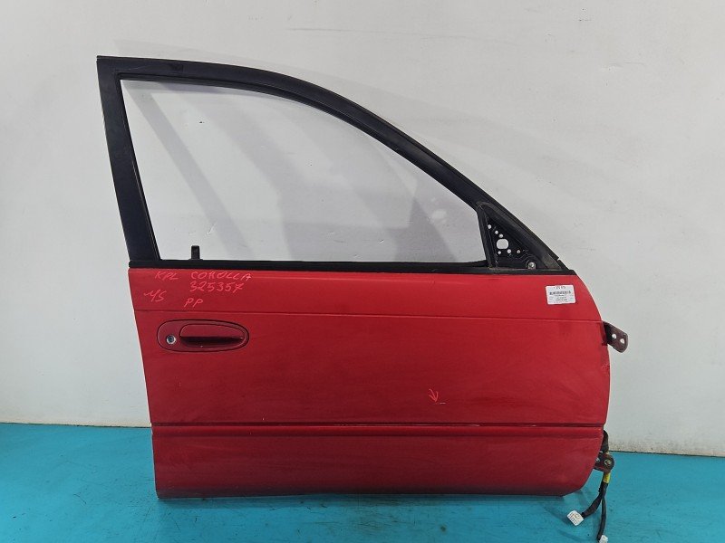 DRZWI PRZÓD PRAWE PASAŻERA Toyota Corolla E10 5d czerwony 3E5