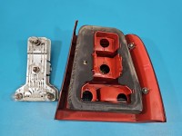 Lampa tył lewa Vw Passat B5 sedan 95-00 SEDAN Z LISTWĄ ŻARÓWKOWĄ EUROPA