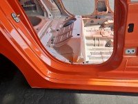 Próg prawy SŁUPEK ŚRODKOWY B Opel Corsa F HB 5d pomarańczowy KVH