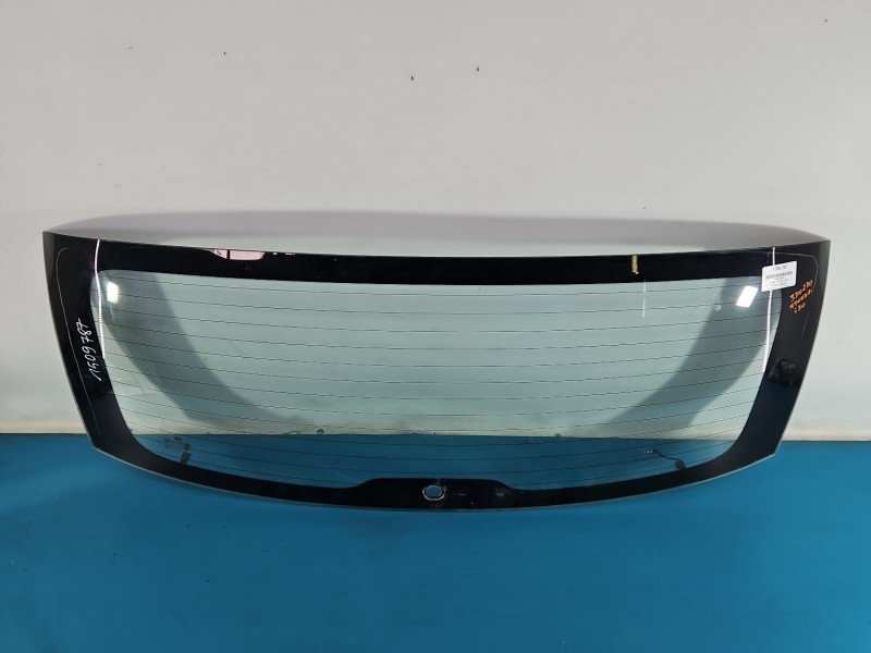 Szyba tylna KLAPY BAGAŻNIKA TYŁ Hyundai I30 I 07-12 HB