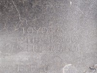 Zderzak przód przedni Toyota Auris I 040