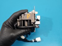 Soczewka reflektora prawego LEXUS NX I 14-21 prawa