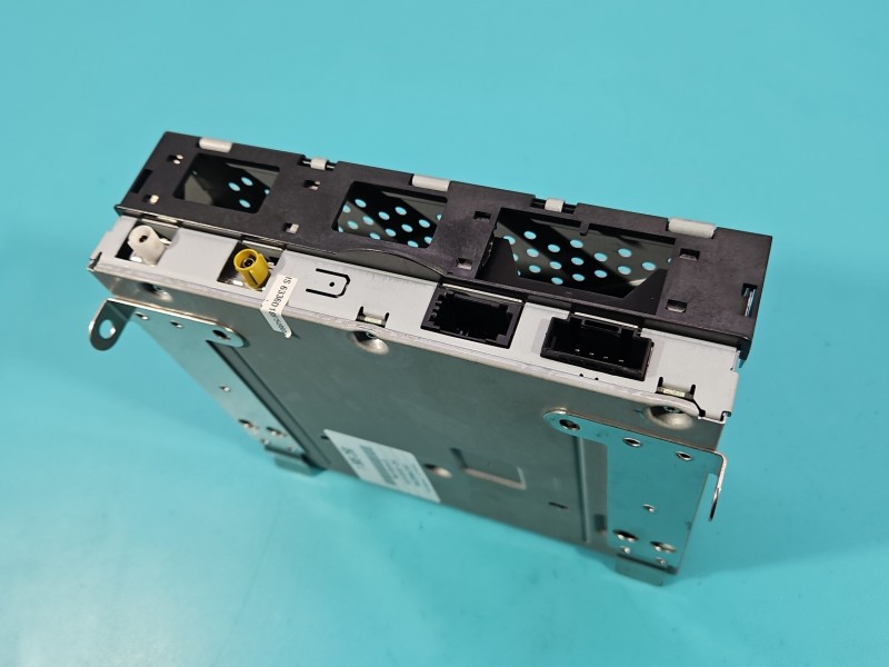 Radio fabryczne AUDI A4 B8 4F0035541L radioodtwarzacz