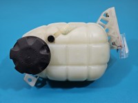 Zbiorniczek Zbiornik wyrównawczy bmw F30 2.0d