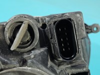 Reflektor prawy lampa przód Vw Golf V EUROPA