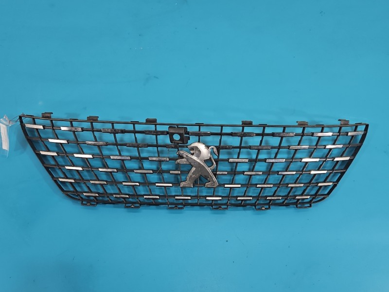 Atrapa grill Peugeot 3008 II