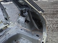 Błotnik tył prawy ćwiartka Suzuki Vitara II 15- srebrny zcd. C03 HB