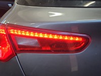 Lampa tył lewa klapy z listwą żarówkową Alfa romeo Giulietta HB EUROPA