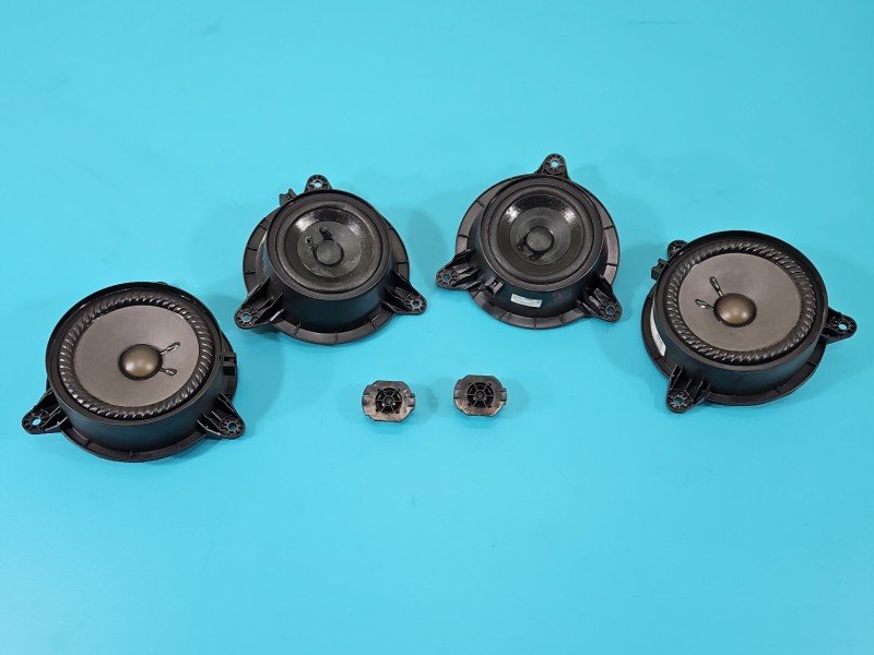 Głośniki komplet Renault Scenic III 281480008R Głośniki komplet Renault Scenic III 281480008R