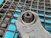 Wahacz przód prawy Peugeot 3008 II przedni