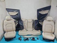 Fotele komplet kanapa Infiniti Q30