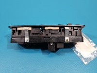 Przełącznik szyb Fiat Freemont 68139806AB Producent części: FIAT EU