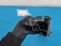 Czujnik otwierania klapy Toyota Rav4 V 32895500, E70468FE