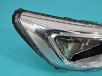 Reflektor prawy lampa przód Ford Focus Mk4 EUROPA