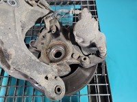 Zwrotnica lewa piasta przód 2.0 16V Peugeot 407