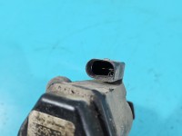 Zacisk tył prawy Audi A4 B9 2.0 TFSI sedan