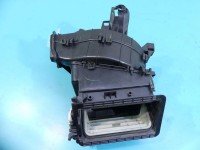 Obudowa Toyota Corolla E16 E18 13-