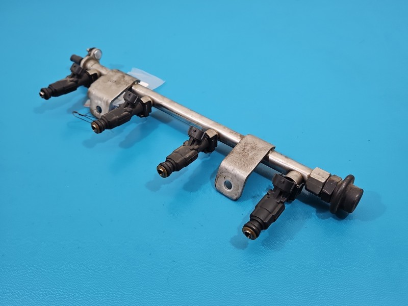 Wtryskiwacz Kia Carens III 06-13 35310-25100 2.0 16V