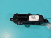 Przełącznik Hyundai, grzania fotela Hyundai I30 III 16- 93300S0030