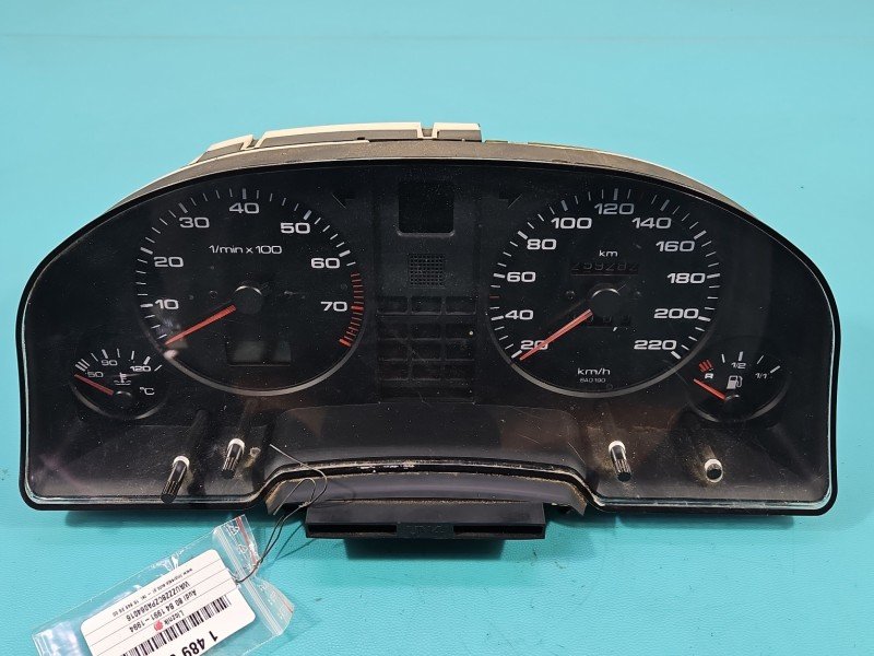 Licznik Audi 80 B4 893919067AP 2.0 8v jedn EUROPA