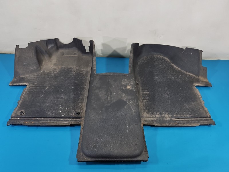 Wykładzina DYWAN PODŁOGA Mercedes Vito W447 14- A4476840102