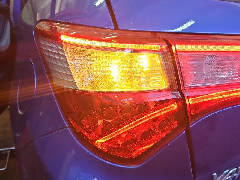 Lampa tył lewa Toyota Yaris III HB