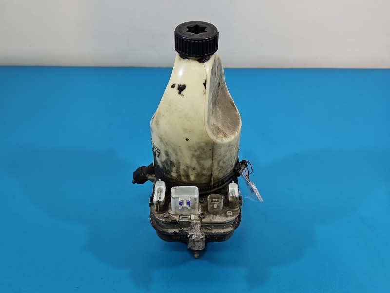 Pompa wspomagania Opel Vectra C 1.9 cdti