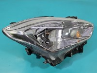 Reflektor prawy lampa przód Suzuki Swift Mk8 EUROPA