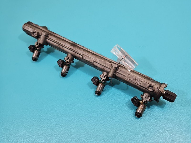 Wtryskiwacz Fiat Stilo 1.6 16V (182B6.000)