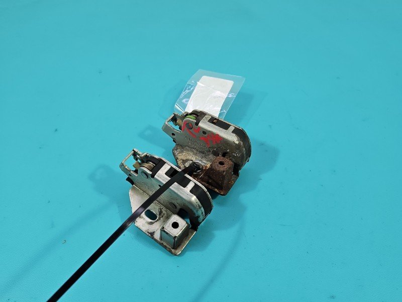 Zamek tył lewy A9067401135, A9067401235 Vw Crafter 06- Volkswagen, drzwi skrzydłowe