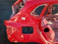 Błotnik tył prawy Seat Ibiza V KJ 6F czerwony LS3H ćwiartka