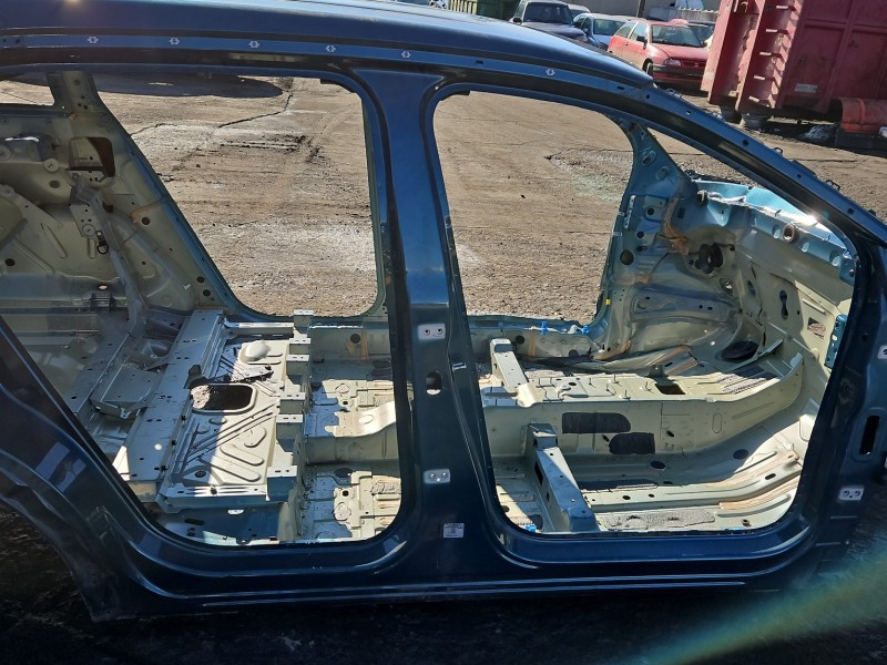 Próg prawy SŁUPEK ŚRODKOWY B Citroen C5 Aircross 17-25 HB 5d EDZ