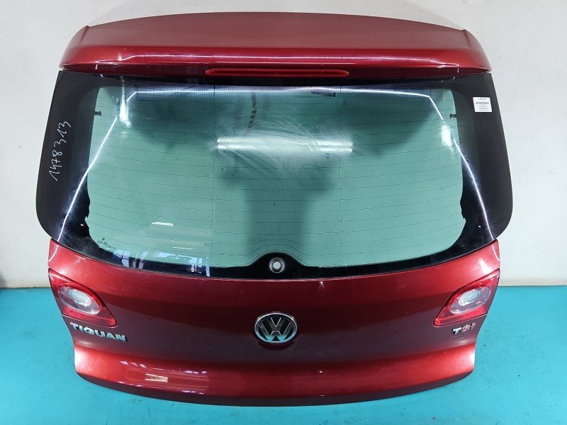 Klapa tył Vw Tiguan I 07- HB 5d bordowy LA3T Klapa tył Vw Tiguan I 07- HB 5d bordowy LA3T