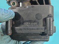 Przepustnica Renault Clio II 00013101 1,2.0 8V wiel