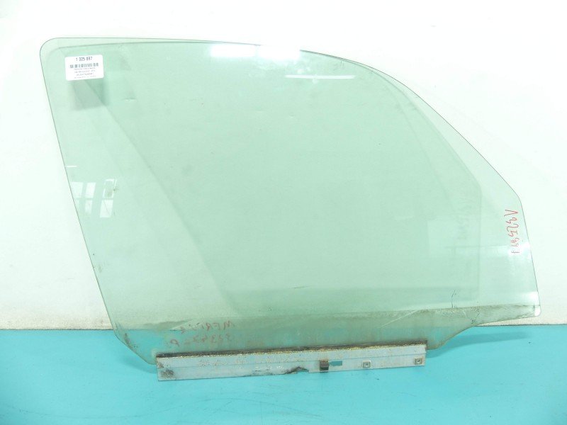 Szyba drzwi przód prawa Opel Meriva A HB