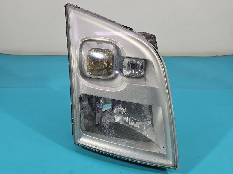 Reflektor prawy lampa przód Ford Transit MK7 06-13 EUROPA