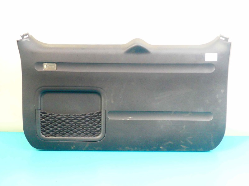Tapicerka klapy tył boczek bagażnika tylnej Toyota Rav4 III 05- 67751-42040, 67751-42050