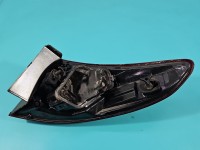 Lampa tył lewa Renault Megane III kombi KOMBI / W BŁOTNIK / Z LISTWĄ ŻARÓWKOWĄ EUROPA