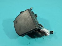 Skrzynka bezpieczników Toyota Yaris II 821110DM01A, 82662-52600