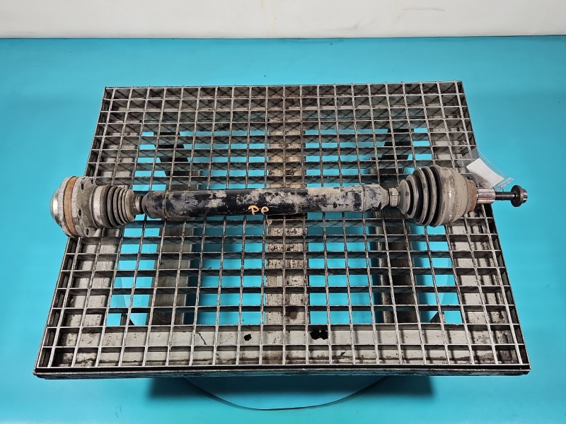 Półoś przód prawa Vw Passat B7 2.0 TSI automat