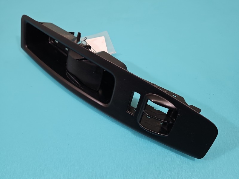 Klamka wewnętrzna przód lewa Fiat Doblo II 735550087