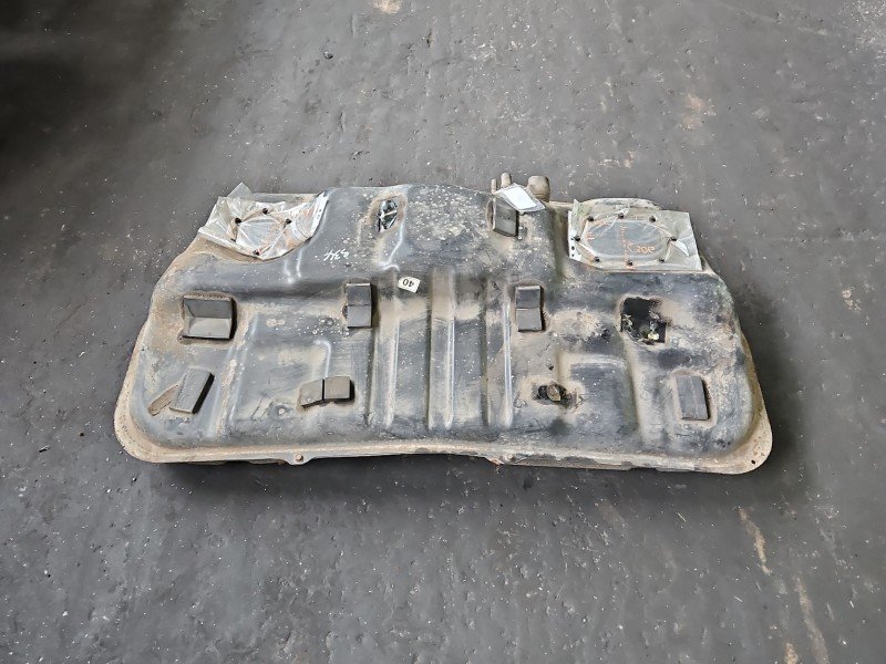 Zbiornik paliwa bak Kia Sportage II 04-10 2.0 16V