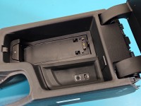 Podłokietnik TUNEL Bmw F34 GT 9207357 EUROPA