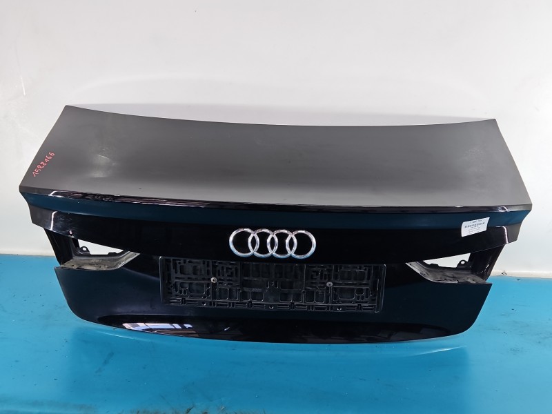 Klapa tył Audi A3 8V sedan 4d LY9B