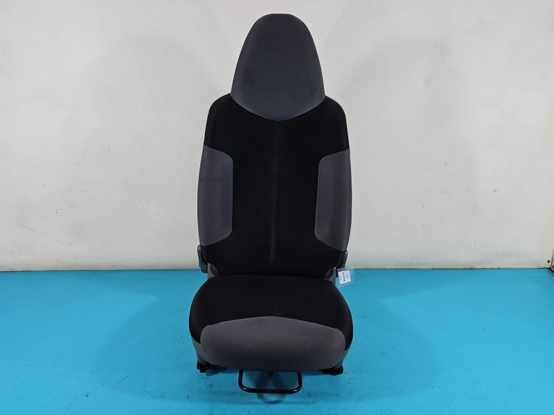 Fotel lewy kierowcy Peugeot 107 Fotel lewy kierowcy Peugeot 107