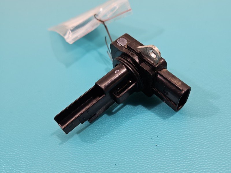 Przepływomierz Toyota Avensis III T27 22204-0V020, VN197400-5380 1.8 vvti Przepływomierz Toyota Avensis III T27 22204-0V020, VN197400-5380 1.8 vvti