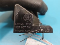 Mocowanie tył - lewa, Europejska, Prowadnica pasa tył lewa uchwyt 5E7857781 Skoda Superb IV